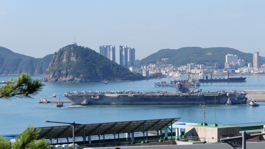 Tàu sân bay Mỹ tới Hàn Quốc tập trận, gửi cảnh báo cứng rắn đến Triều Tiên